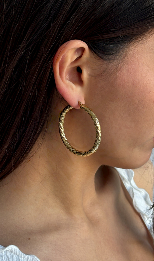 Snake hoops